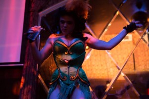 roxy-dlite-halloween-12