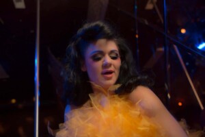 roxy-dlite-halloween-73